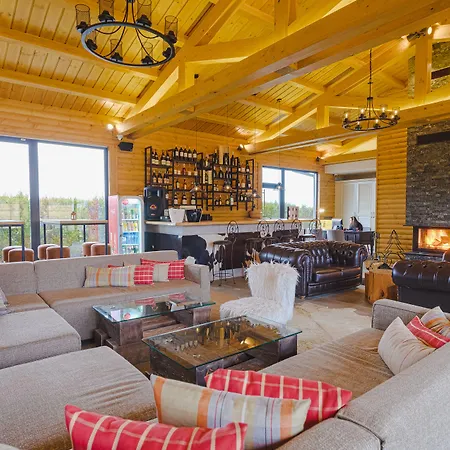 Cornelia Deluxe Банско