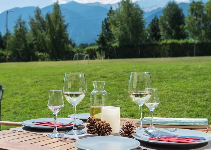 Lägenhetshotell Cornelia Deluxe 4*