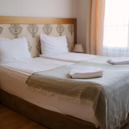 Cornelia Deluxe Lejlighedshotel