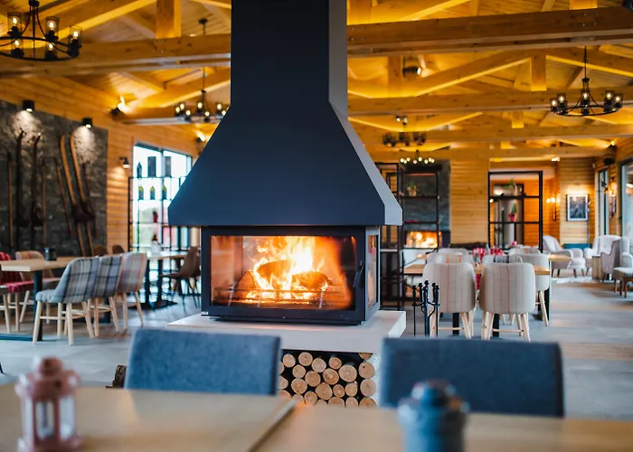 Cornelia Deluxe 4* Bansko